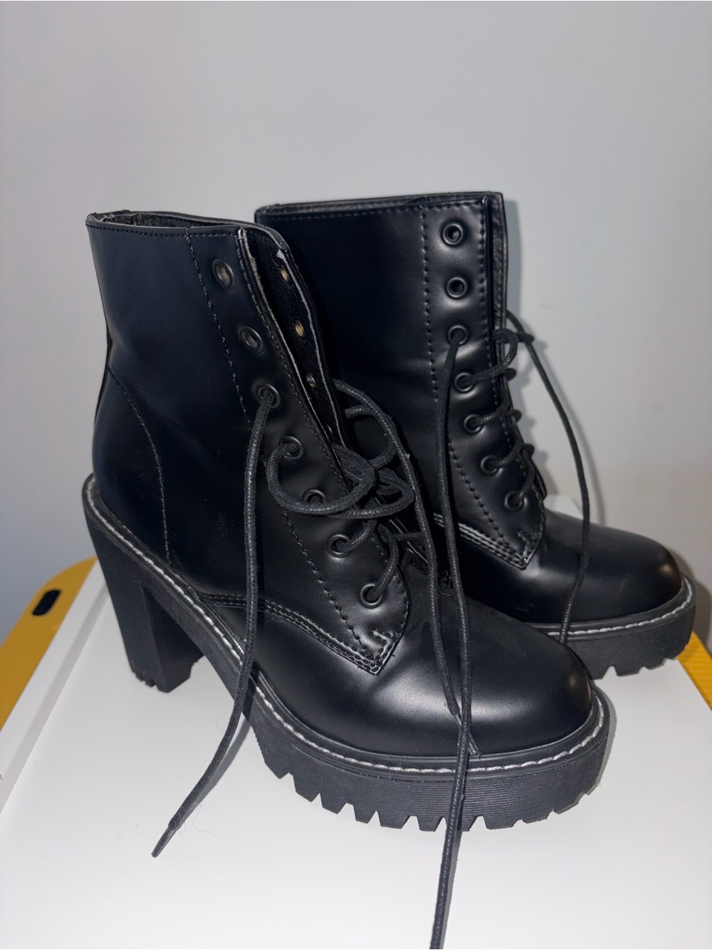 Steve Madden - Madden Girl Archie Boots